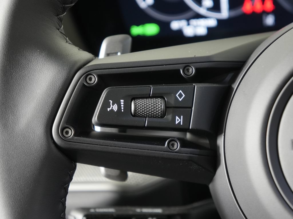New 2026 Porsche Cayenne Coupe AWD/4WD image 23