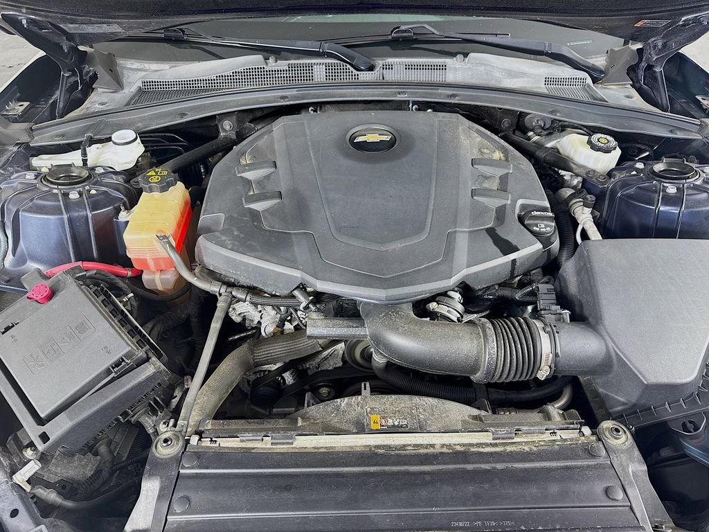 Used 2016 Chevrolet Camaro LT RWD image 28