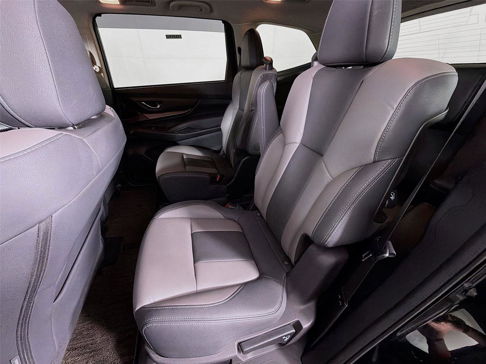 Used 2022 Subaru Ascent Onyx Edition AWD/4WD image 23