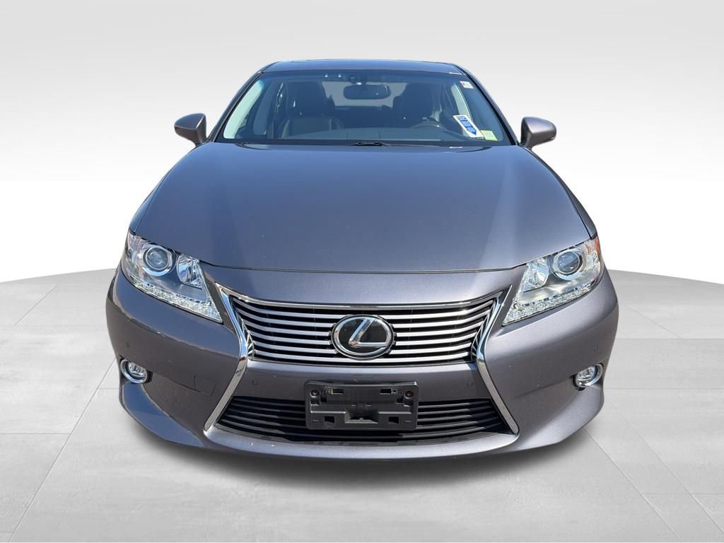 Used 2014 Lexus ES 350 w/ Luxury Package FWD image 11