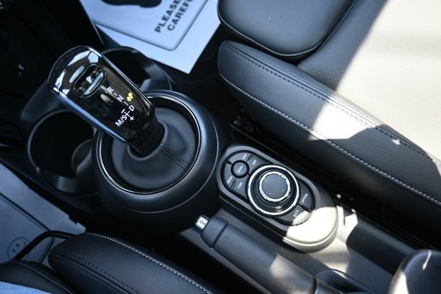 Used 2024 MINI Cooper S FWD image 28
