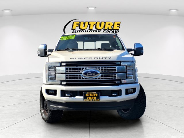 Used 2019 Ford F350 Platinum w/ Platinum Ultimate Package AWD/4WD image 2