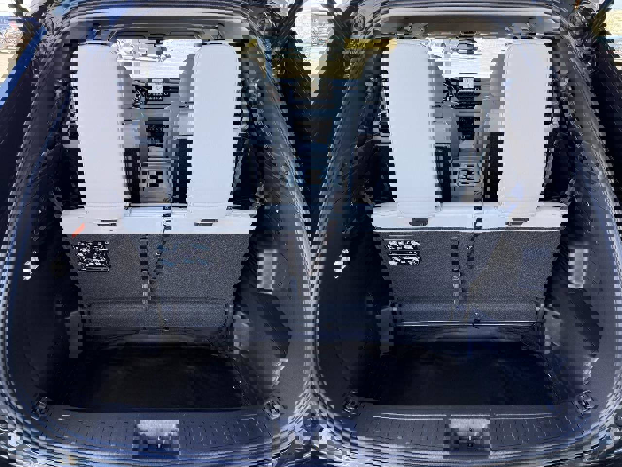 Used 2024 Mitsubishi Outlander SEL image 39