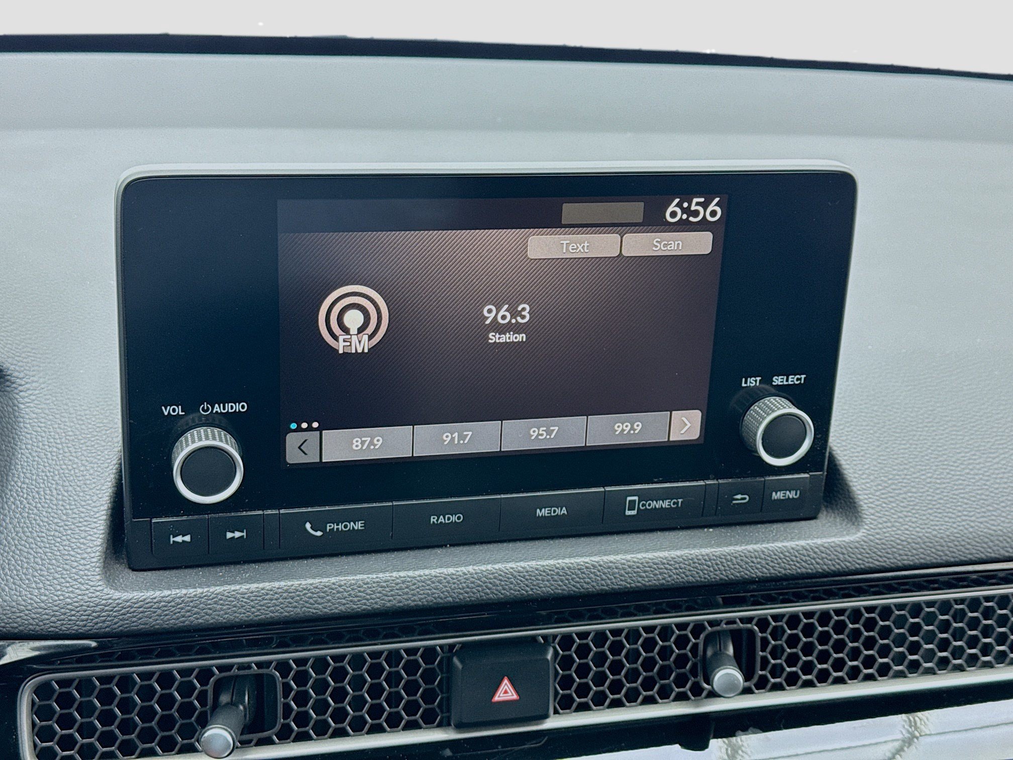Used 2022 Honda Civic Sport image 11
