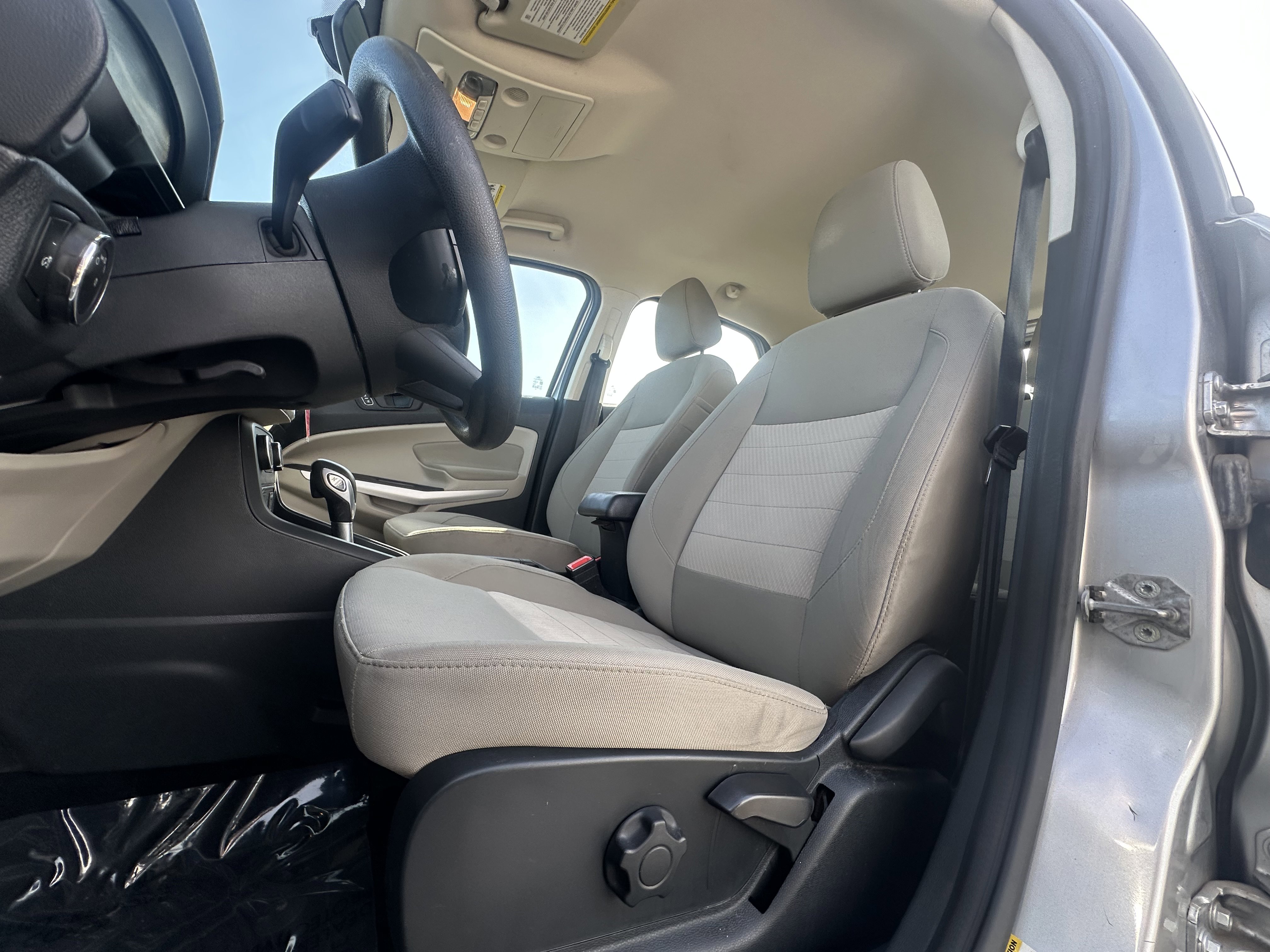 Used 2019 Ford EcoSport S AWD/4WD image 10