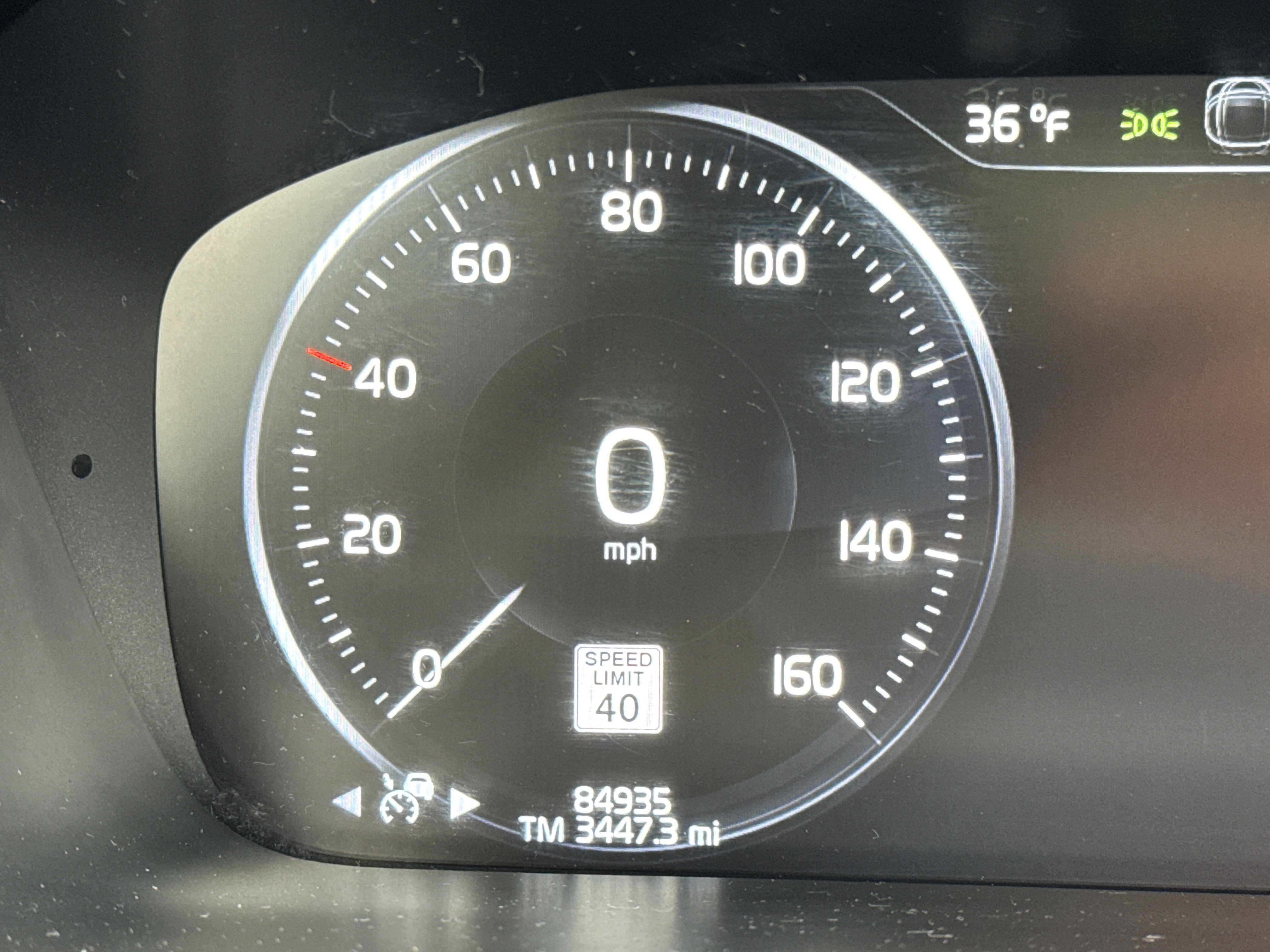 Used 2016 Volvo XC90 T6 R-Design w/ Vision Package image 21