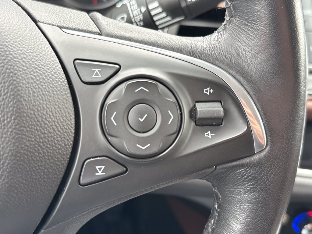 Certified 2021 Buick Enclave Avenir w/ Avenir Technology Package AWD/4WD image 26