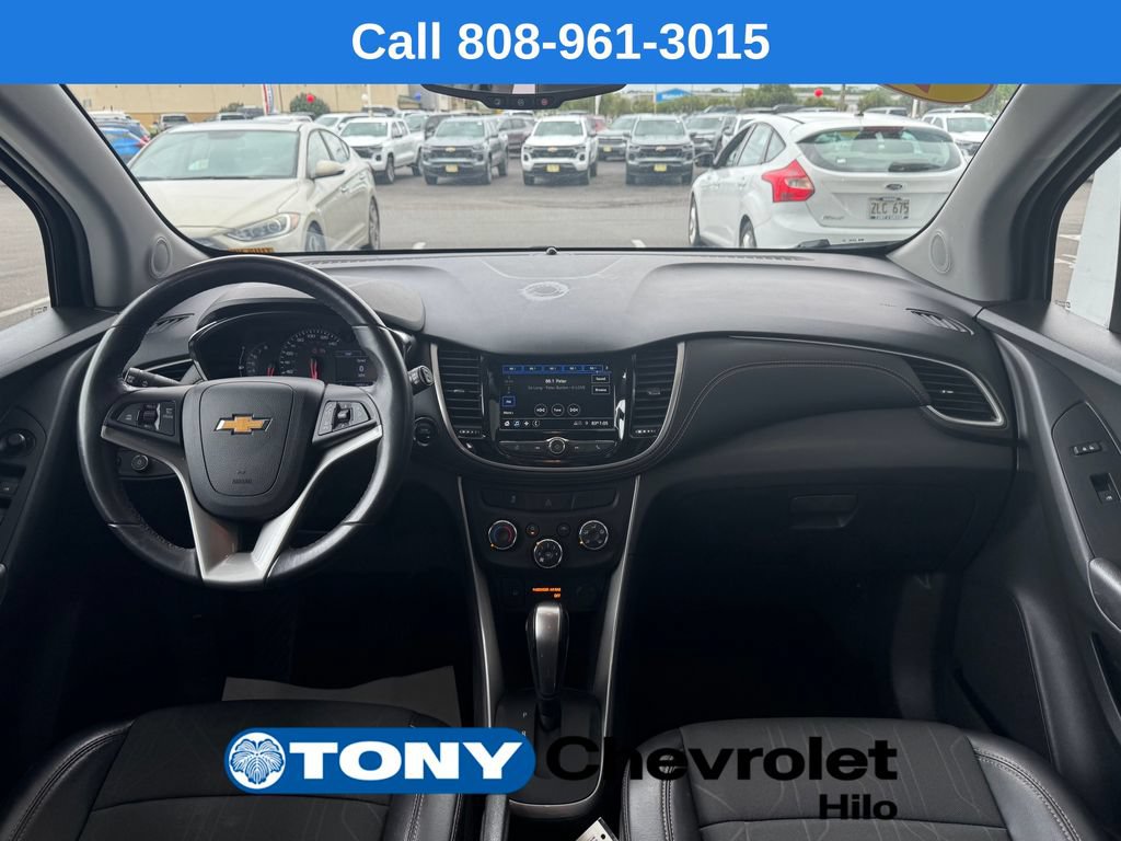 Used 2019 Chevrolet Trax LT w/ LT Convenience Package FWD image 12