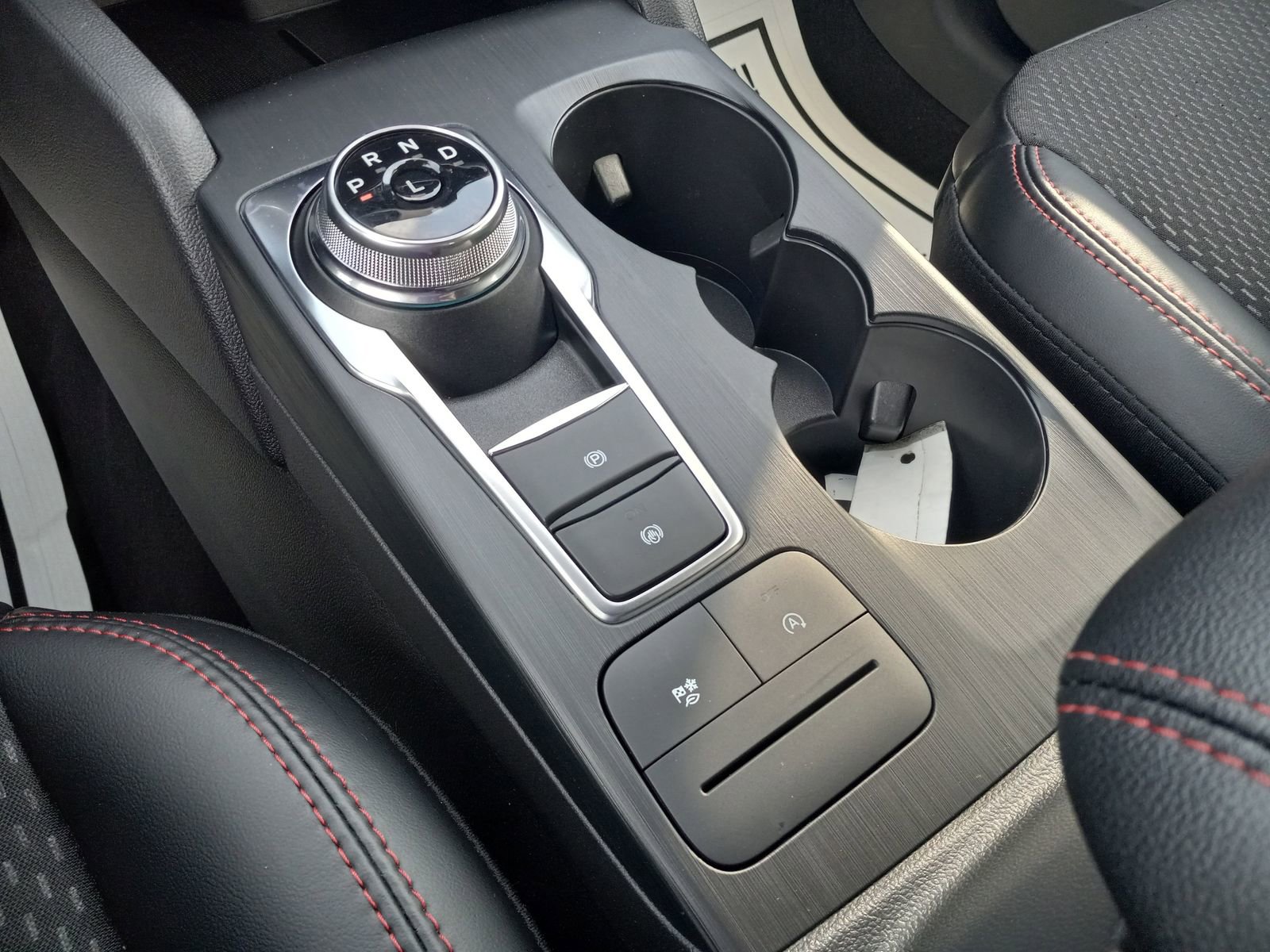 New 2025 Ford Escape ST-Line image 22