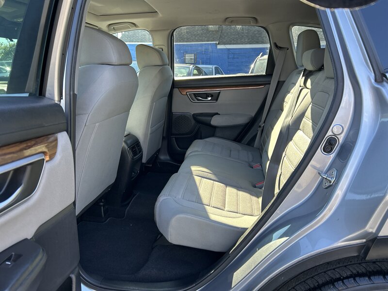 Used 2017 Honda CR-V EX image 10