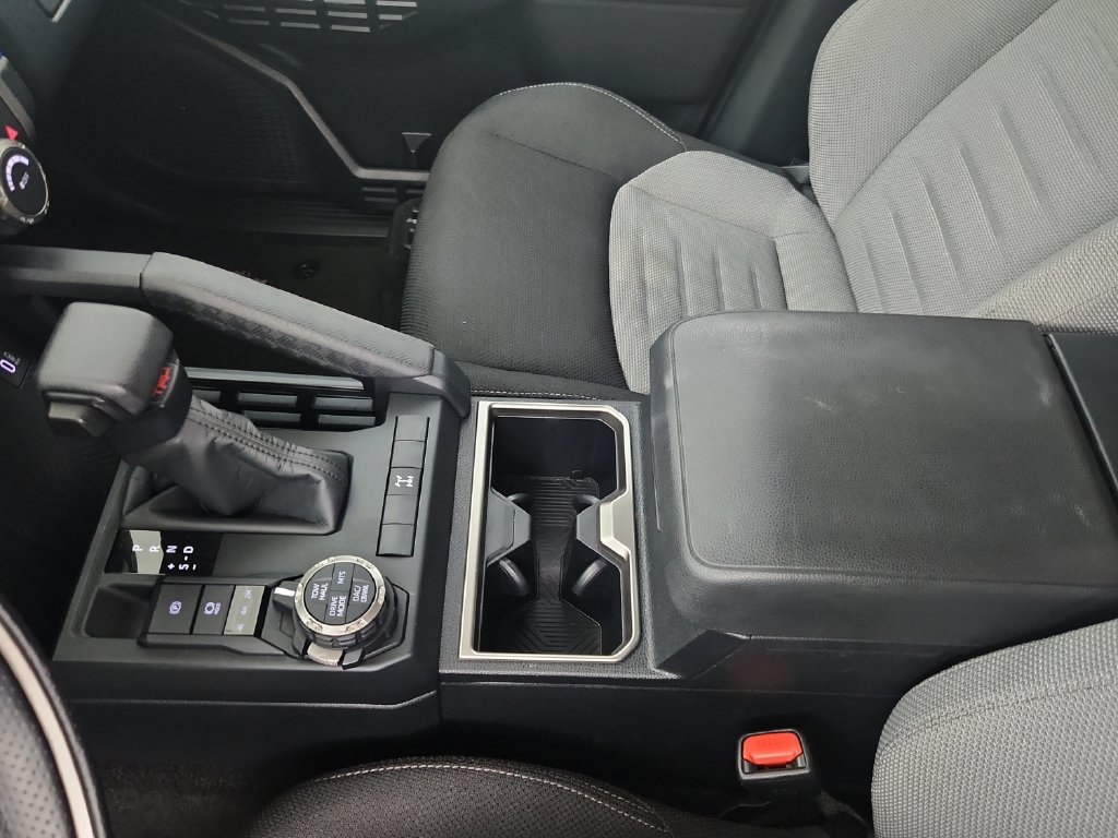 Used 2025 Toyota 4Runner TRD Off-Road AWD/4WD image 32