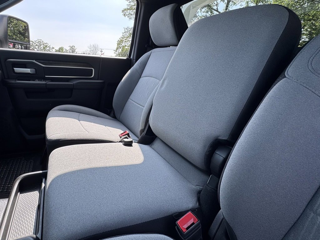 New 2024 RAM 4500 SLT w/ Quick Order Package 2YG SLT image 11