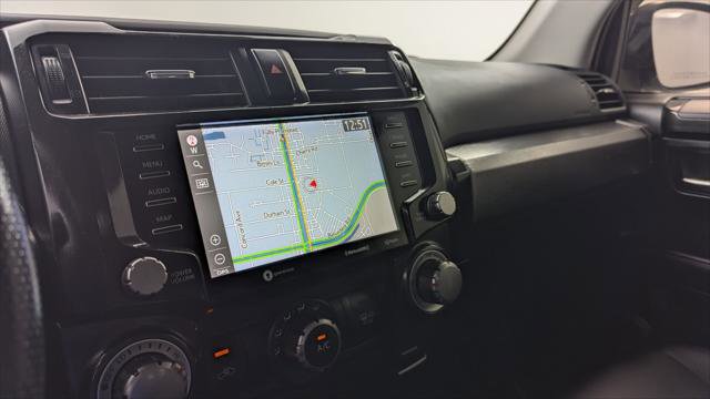 Used 2021 Toyota 4Runner Venture AWD/4WD image 23