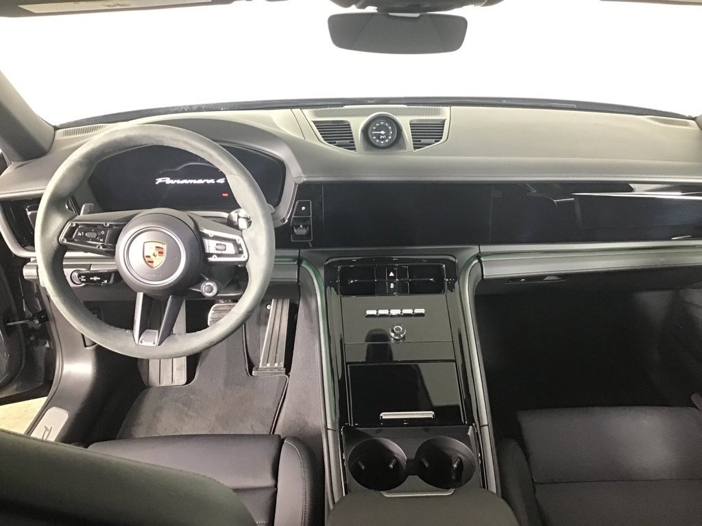 Certified 2026 Porsche Panamera 4 AWD/4WD image 25