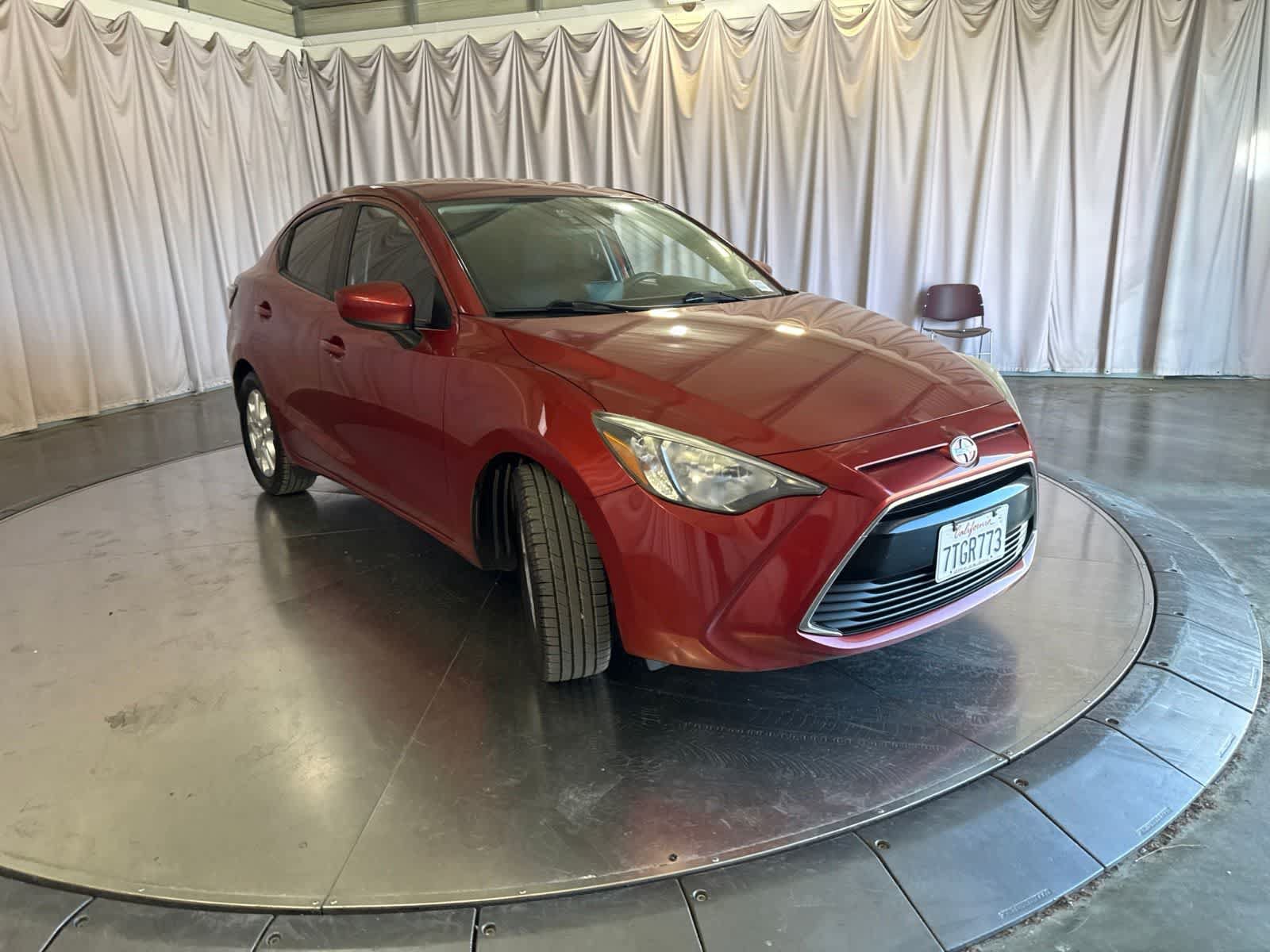 Used 2016 Scion iA FWD image 3