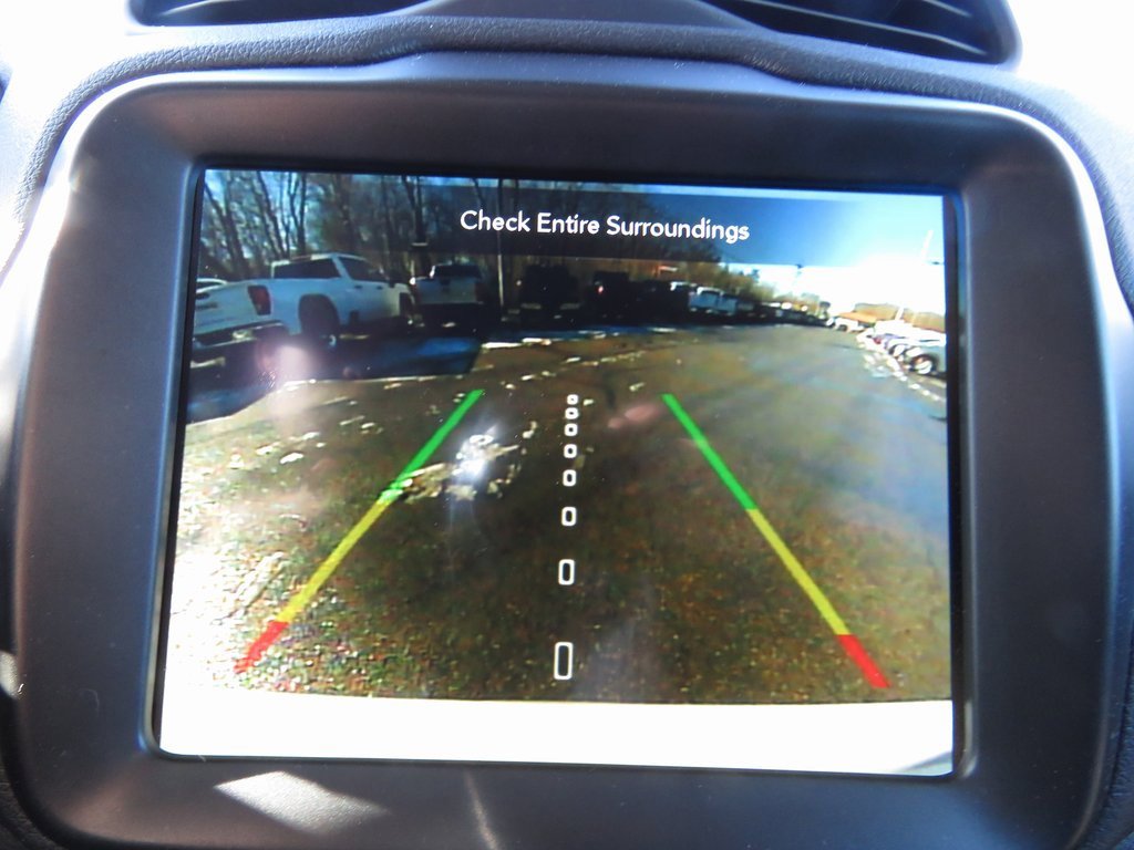 Used 2023 Jeep Renegade Latitude image 24