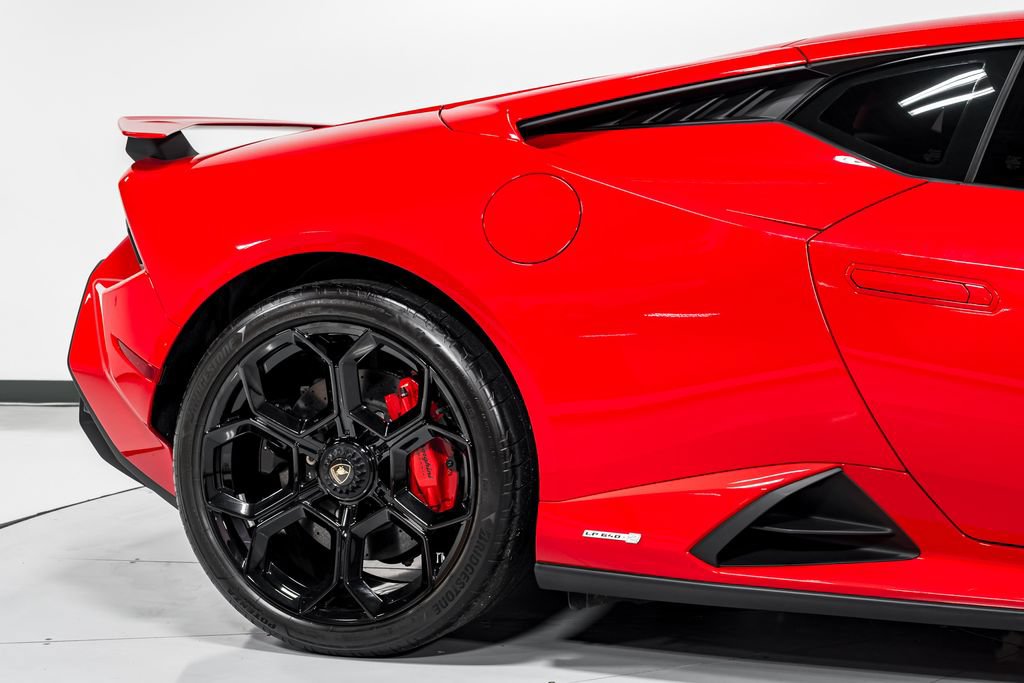 Used 2023 Lamborghini Huracan Tecnica RWD image 48