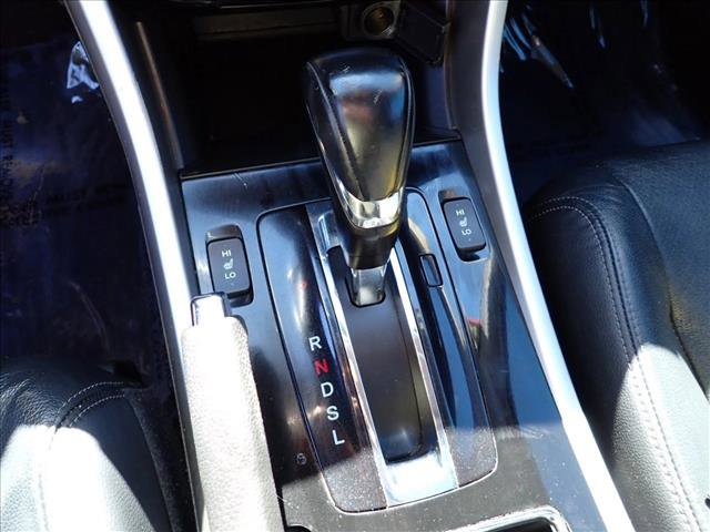 Used 2016 Honda Accord EX-L image 16