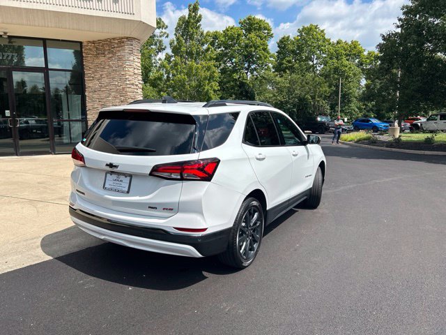 Used 2022 Chevrolet Equinox RS w/ RS Leather Package AWD/4WD image 6