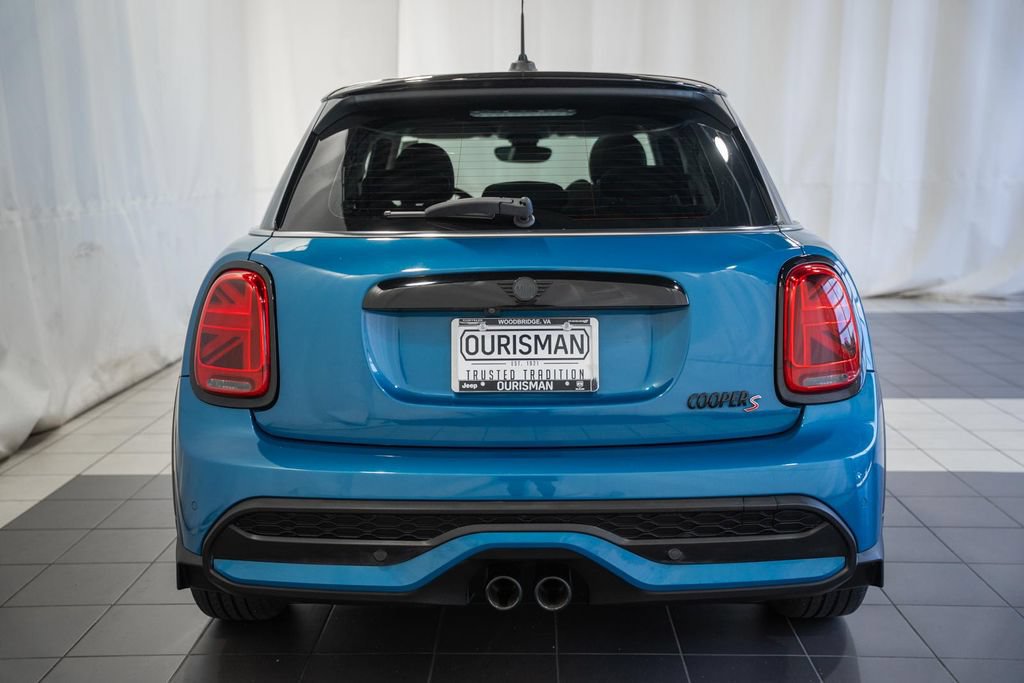 Used 2022 MINI Cooper S w/ Premium Package FWD image 5