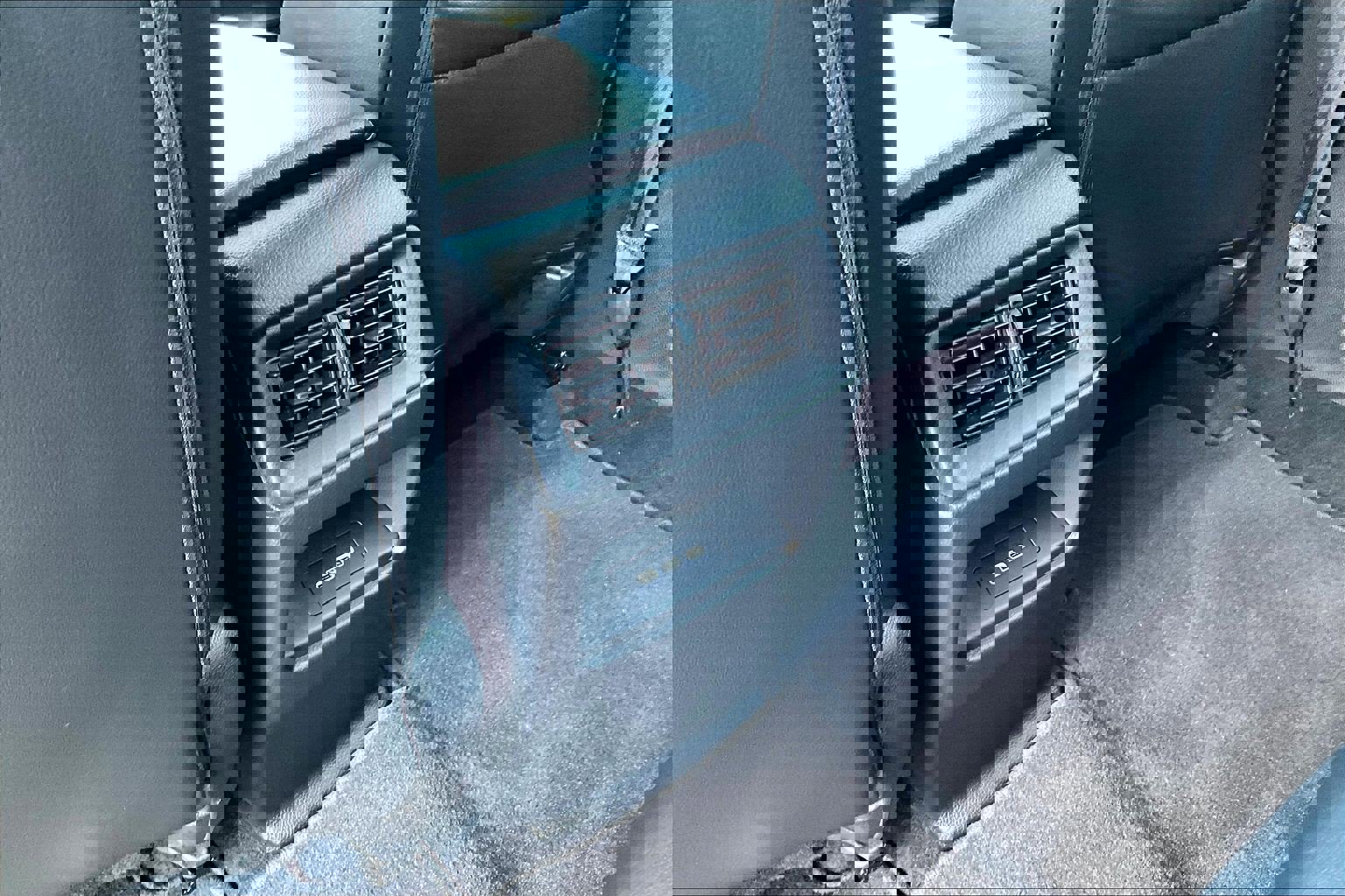 Used 2024 Honda CR-V EX-L image 25