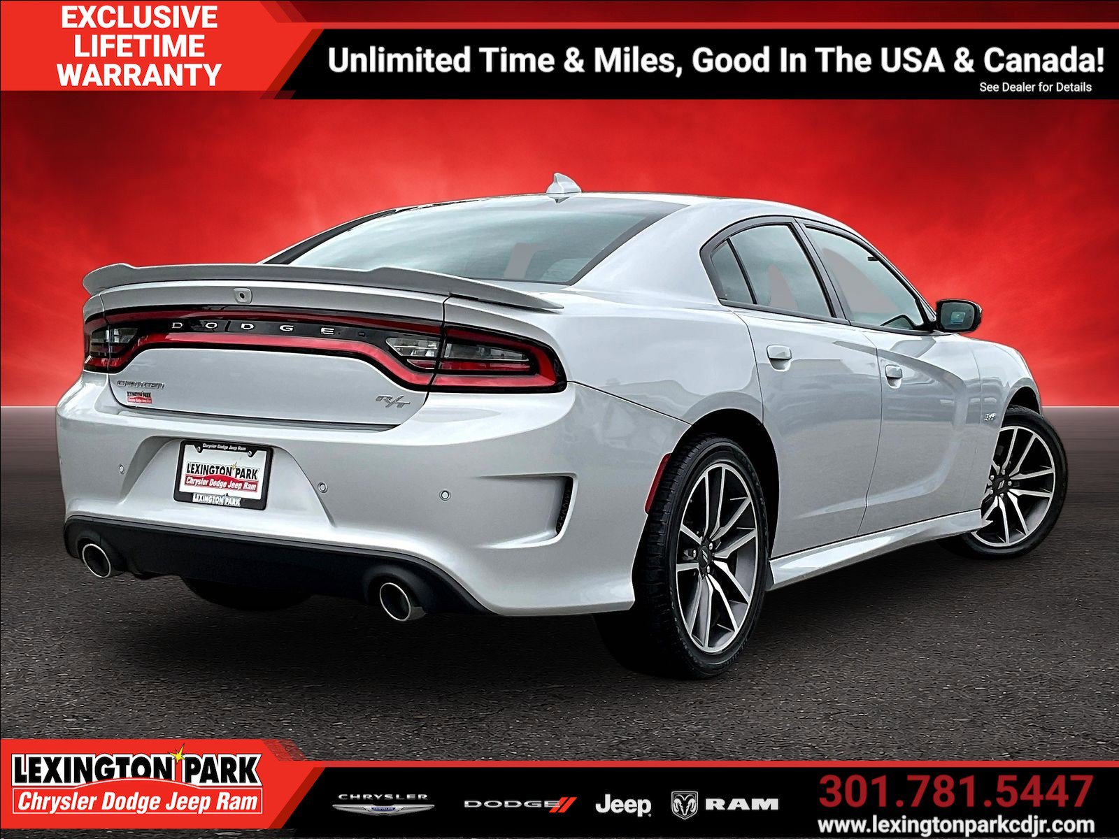 Used 2023 Dodge Charger R/T w/ Plus Group RWD image 5