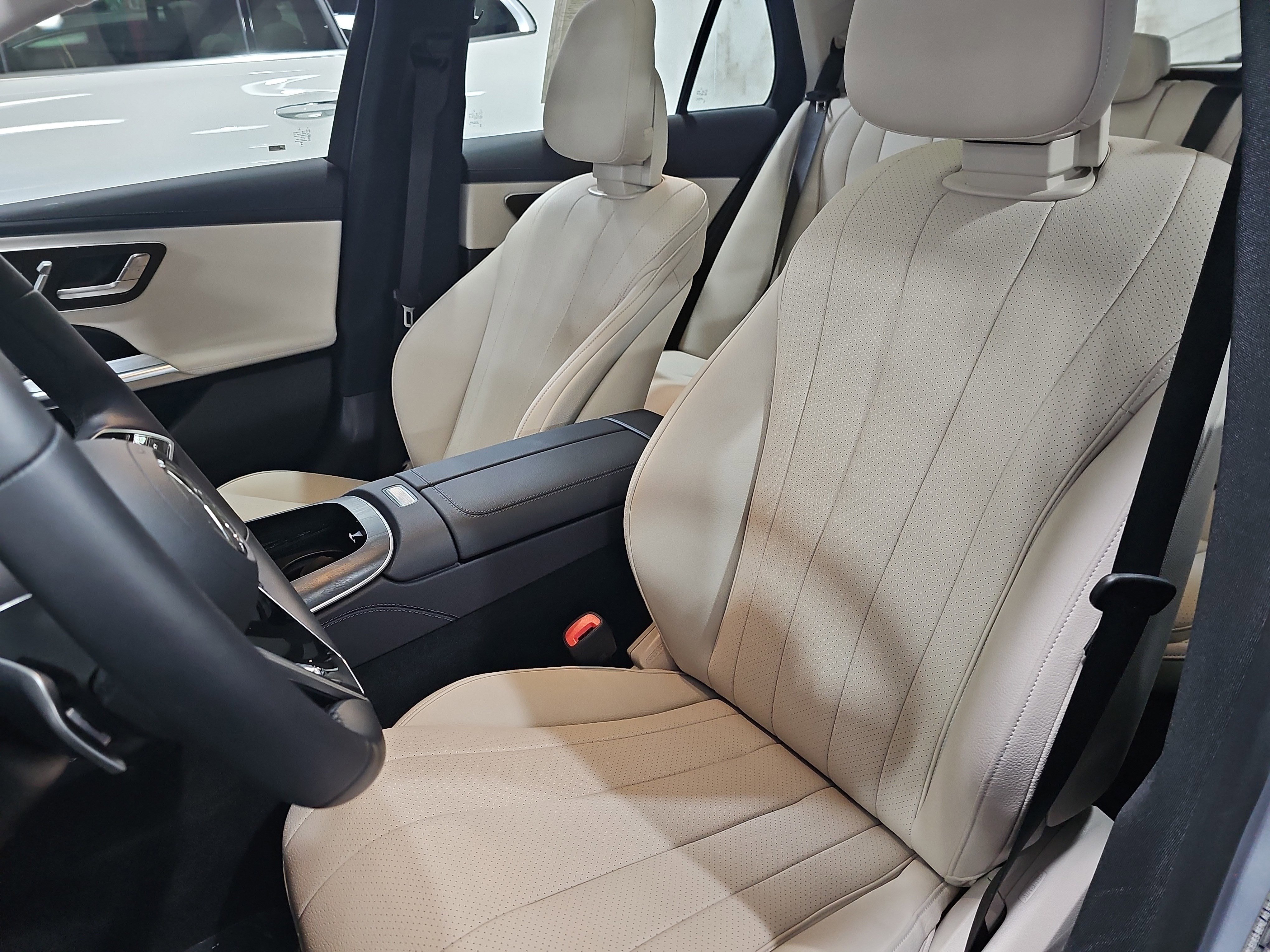 Certified 2026 Mercedes-Benz E 450 4MATIC All-Terrain Wagon image 16