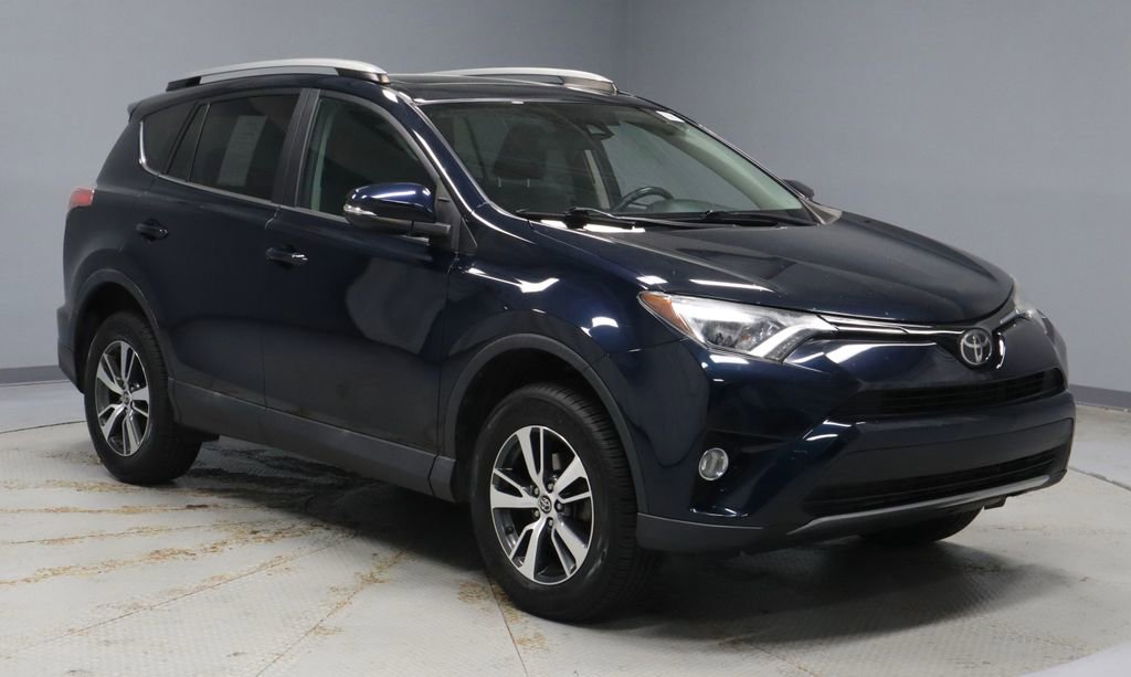 Used 2018 Toyota RAV4 XLE w/ Plus Extra Value Package FWD image 1