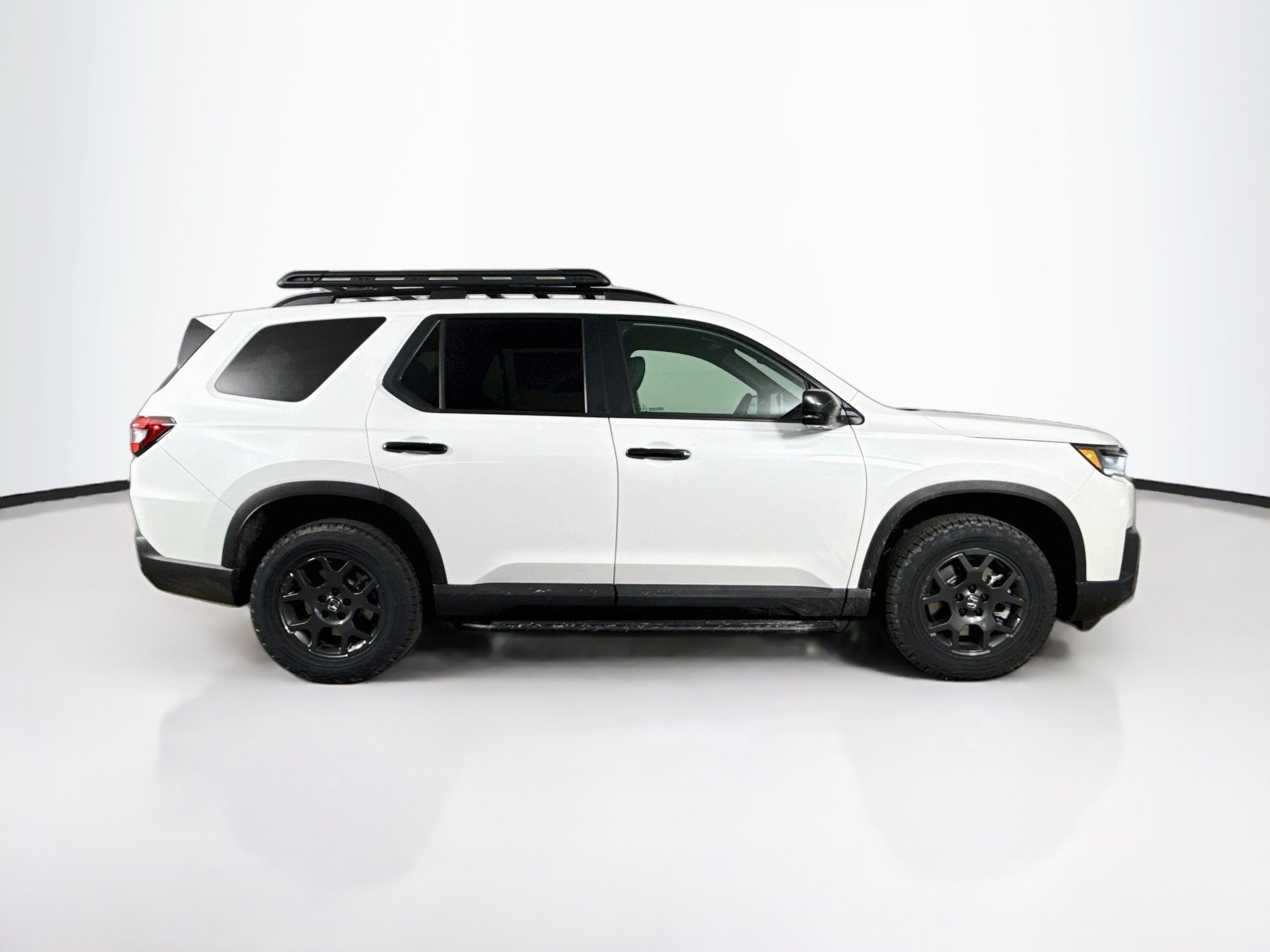 New 2026 Honda Pilot TrailSport image 2