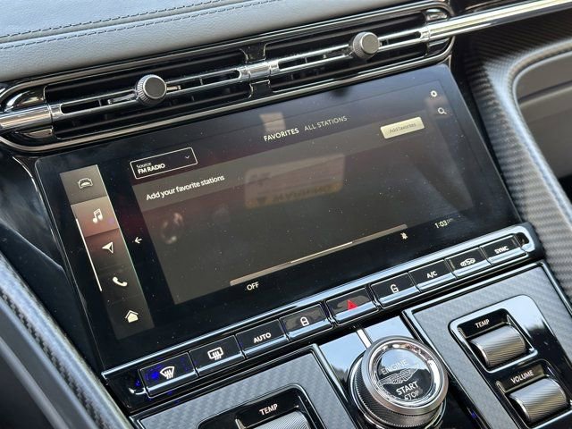 Used 2024 Aston Martin DB12 image 22