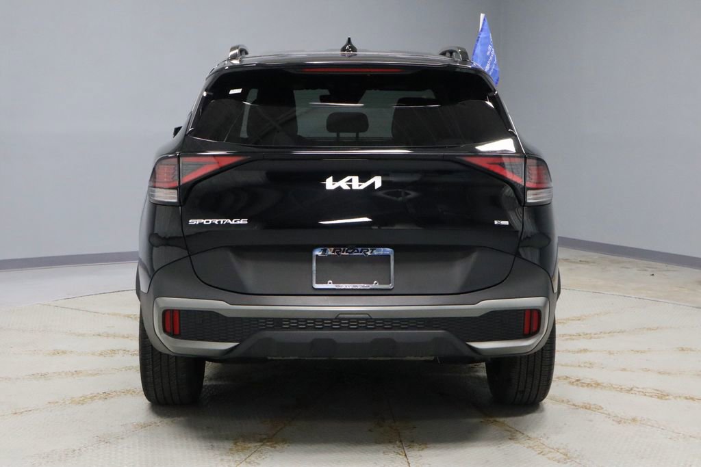 Used 2023 Kia Sportage X-Line AWD/4WD image 11