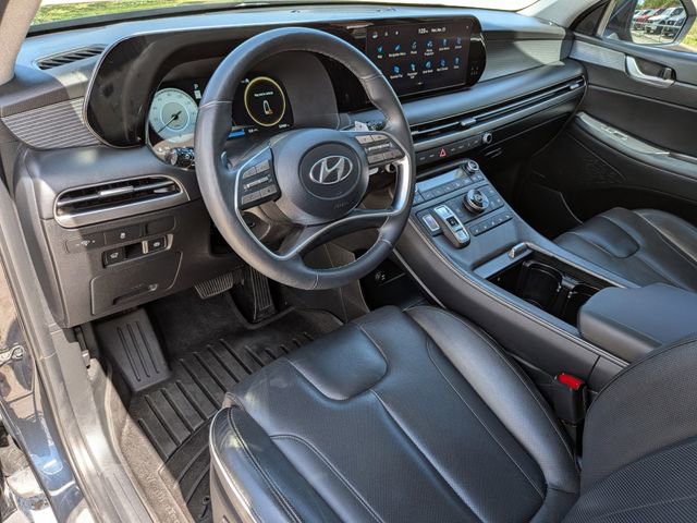 Used 2023 Hyundai Palisade Limited FWD image 12