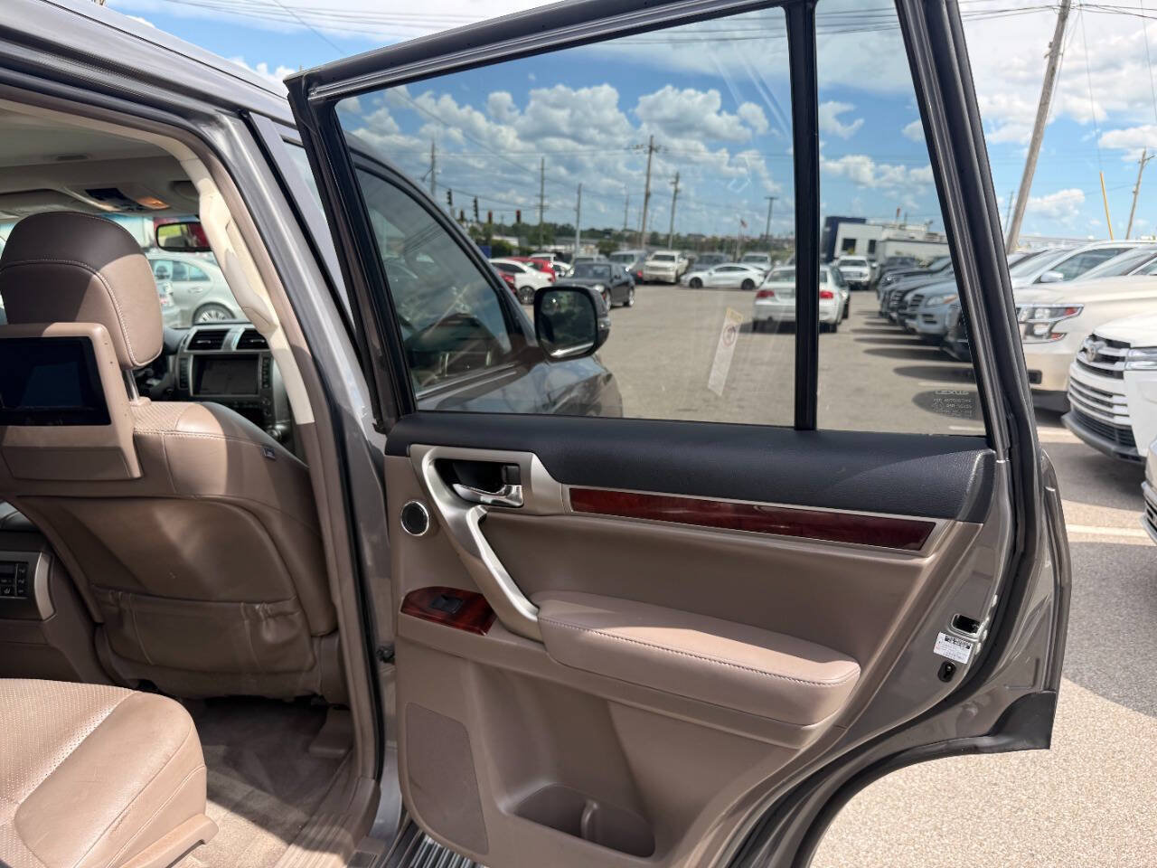 Used 2012 Lexus GX 460 Premium AWD/4WD image 38