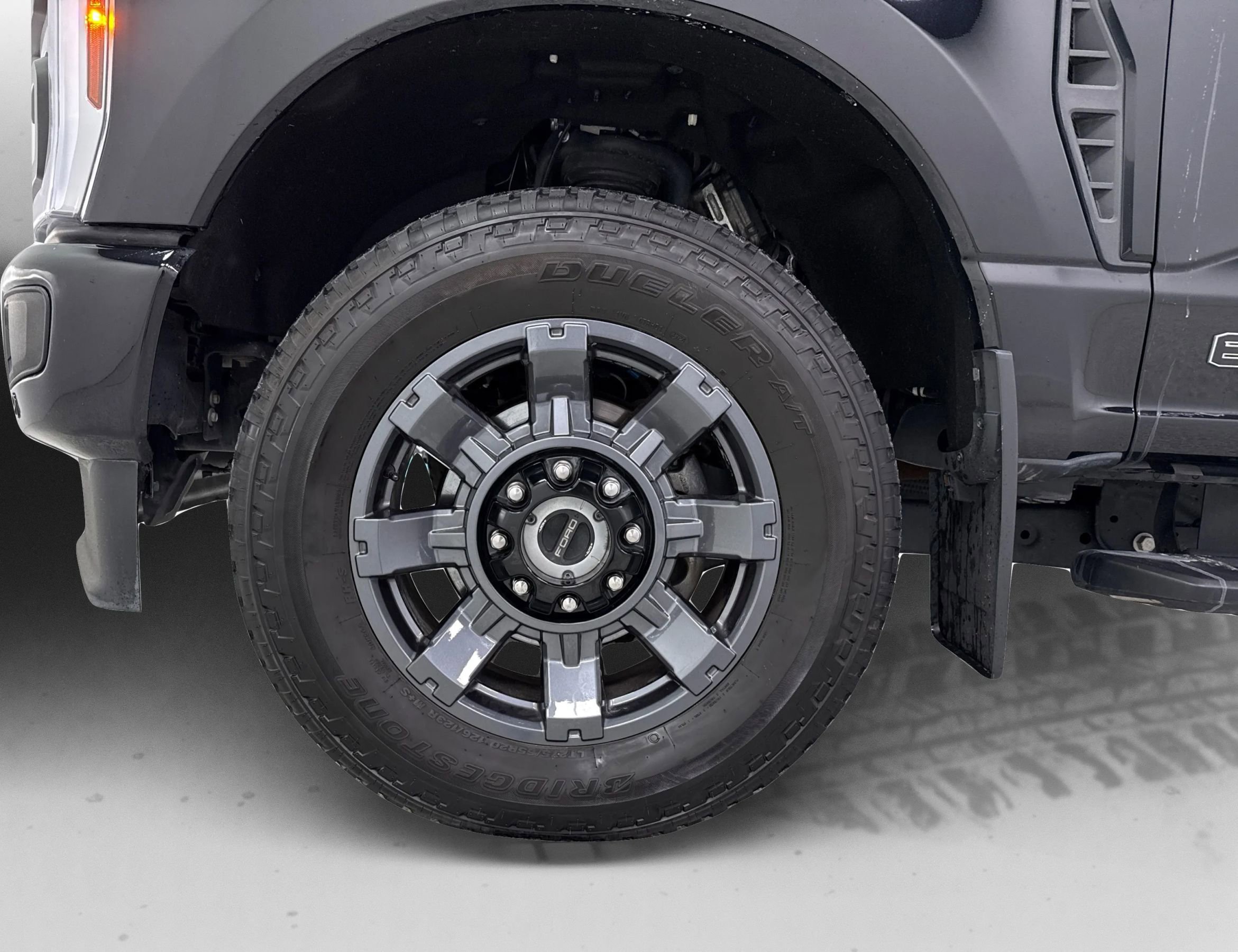 Used 2024 Ford F250 Lariat w/ Lariat Ultimate Package image 23