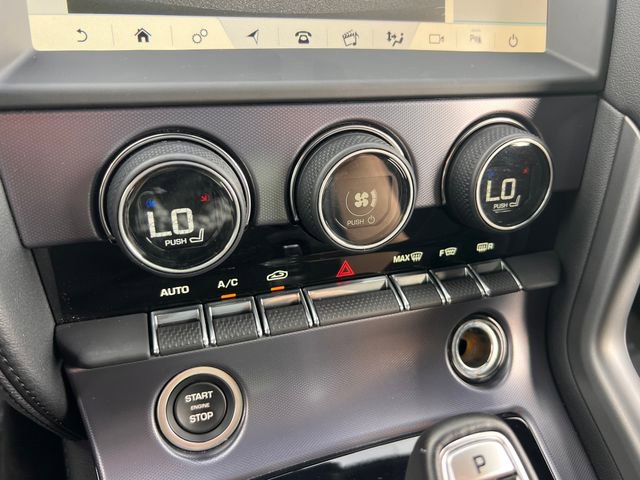Used 2019 Jaguar F-TYPE Convertible image 25