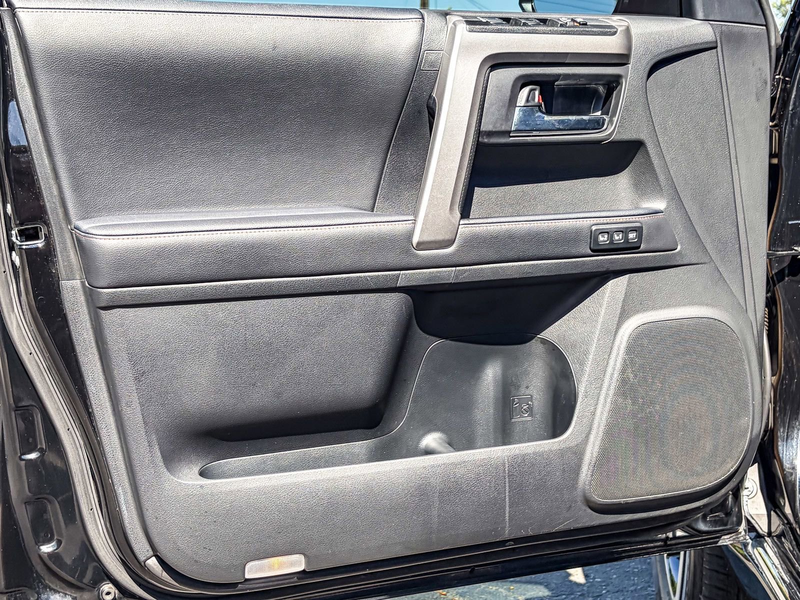 Used 2023 Toyota 4Runner Limited image 20