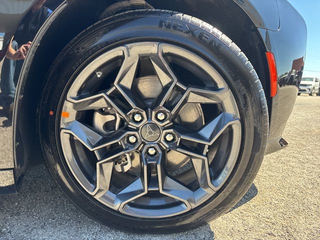 New 2026 Dodge Charger R/T AWD/4WD image 18