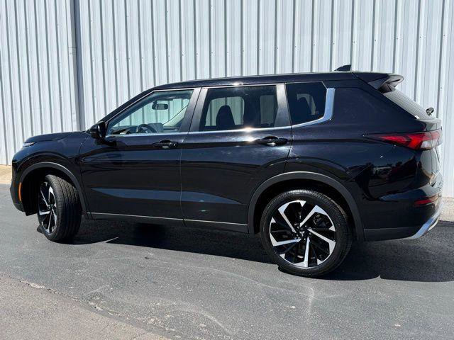 Used 2024 Mitsubishi Outlander Ralliart AWD/4WD image 2