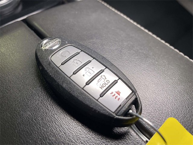 Used 2021 Nissan Rogue SV w/ Premium Package image 44