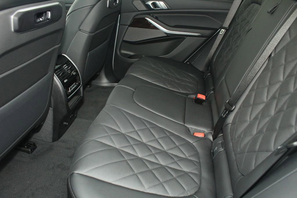 New 2026 BMW X5 xDrive50e w/ M Sport Package image 22