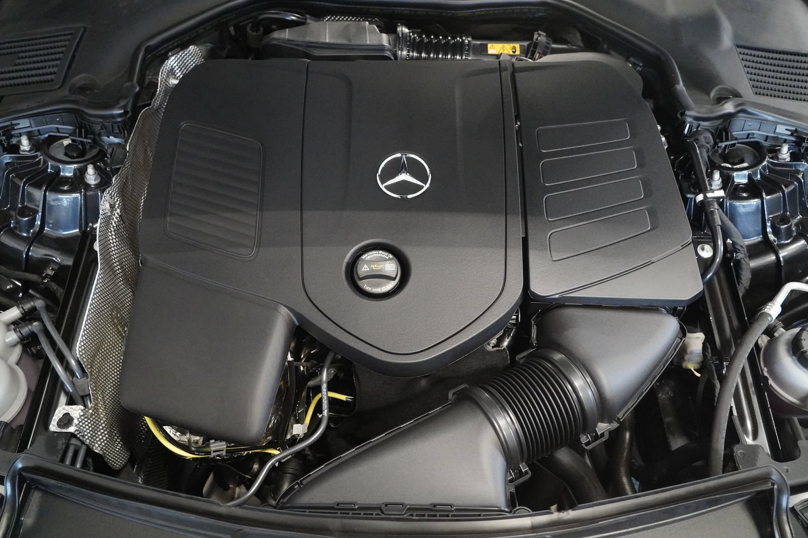New 2026 Mercedes-Benz C 300 4MATIC Sedan image 31