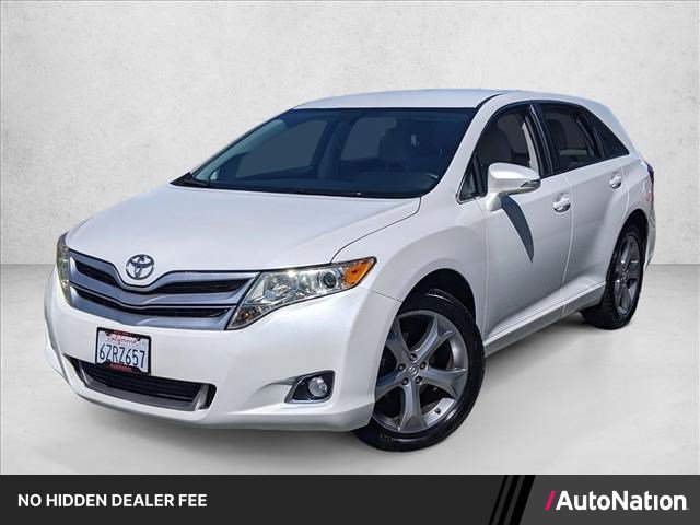 Used 2013 Toyota Venza LE FWD image 1