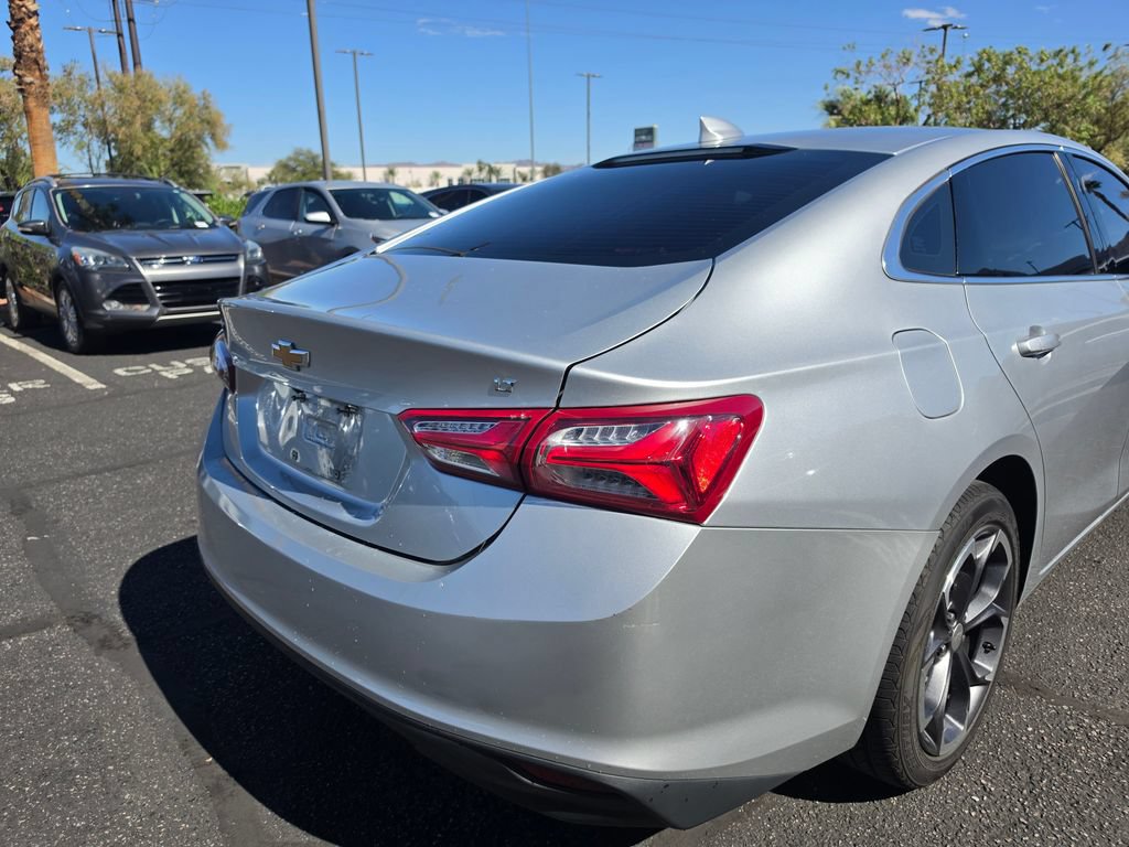 Used 2022 Chevrolet Malibu LT FWD image 5