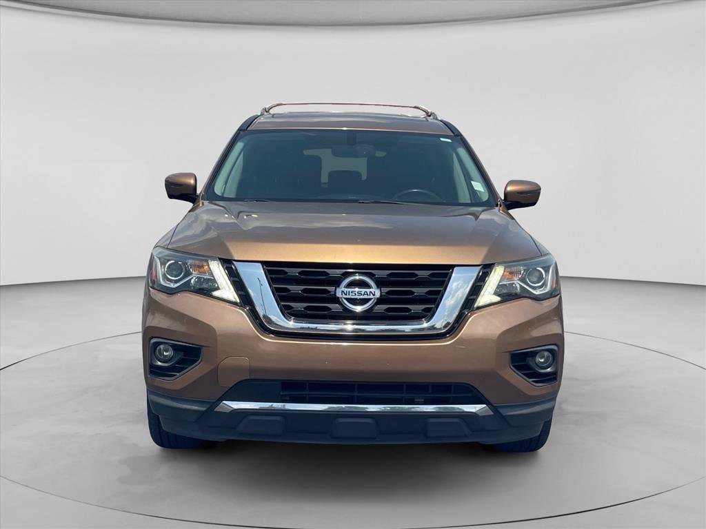 Used 2017 Nissan Pathfinder SL w/ SL Premium Package AWD/4WD image 2