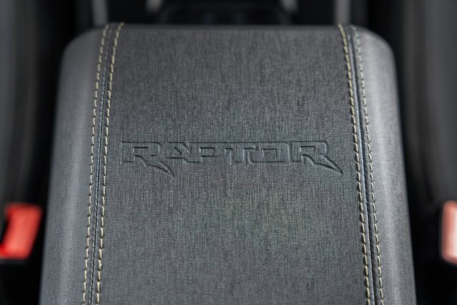 New 2025 Ford Bronco Outer Banks w/ Sasquatch Package image 35