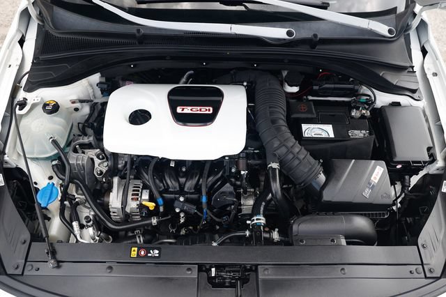 Used 2020 Hyundai Elantra GT N Line FWD image 49