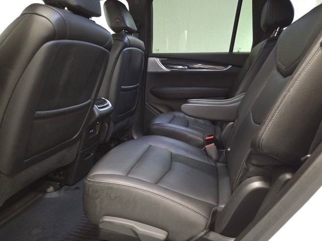 Certified 2023 Cadillac XT6 Sport AWD/4WD image 11