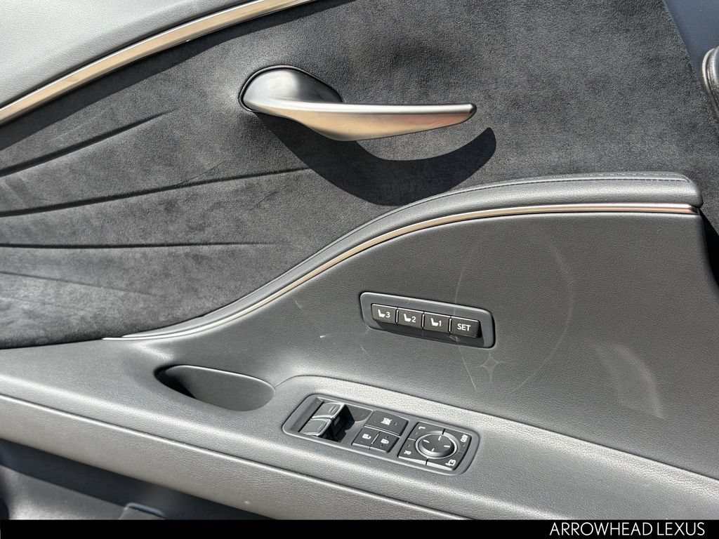 Used 2024 Lexus LC 500 Coupe w/ Bespoke Build Package RWD image 28