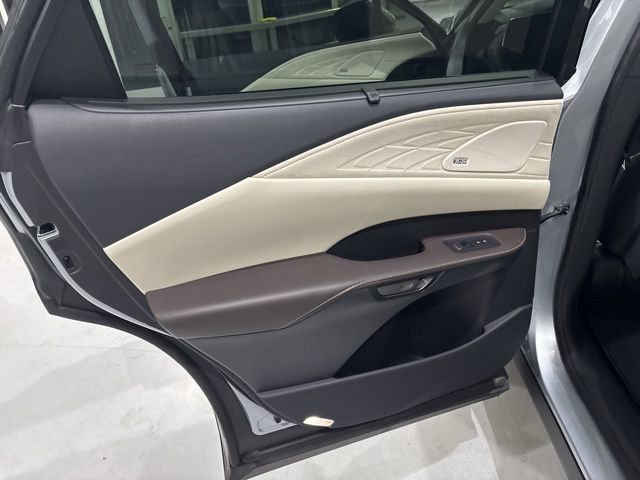 Used 2024 Lexus RX 350 AWD w/ Convenience Package image 18