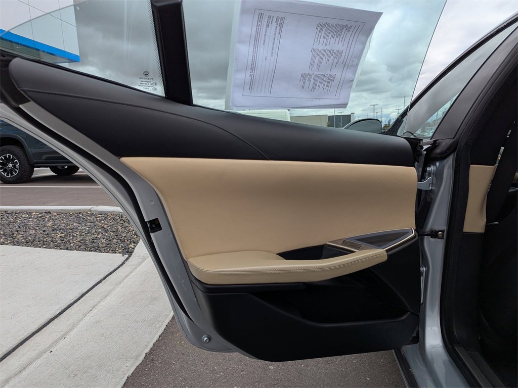 Used 2012 Fisker Karma EcoSport image 24